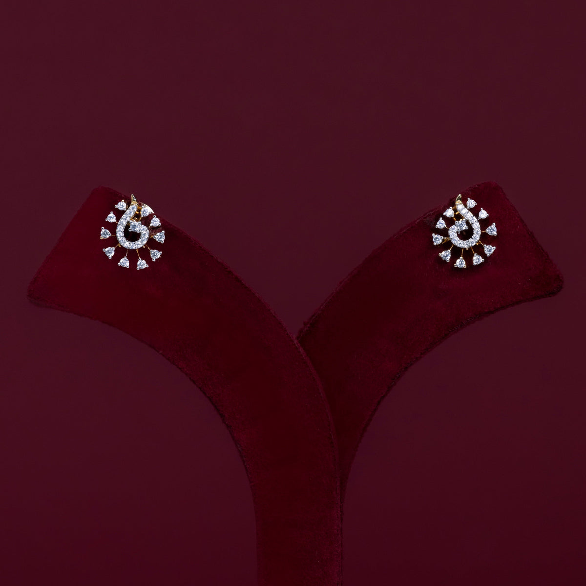 Elegant Spiral Crystal Pendant &amp; Matching Earrings – P0020