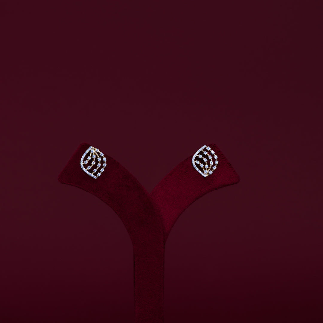 Elegant Leaf-Shaped CZ Pendant Necklace Set – PD0061