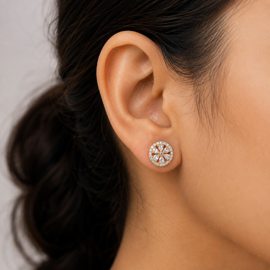 Round Floral Halo Stud Earrings – ERD0042
