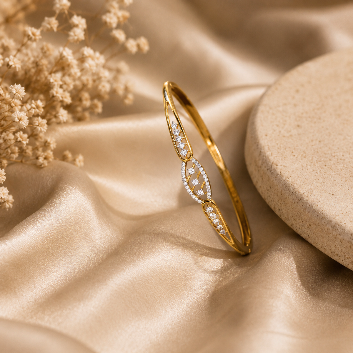 Leaf Motif Diamond Bracelet – BRD0003