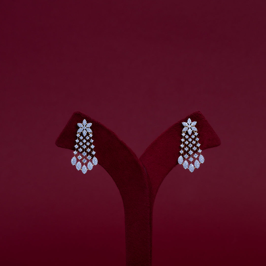 Elegant Leaf Cascade Diamond Necklace Set – ND0013