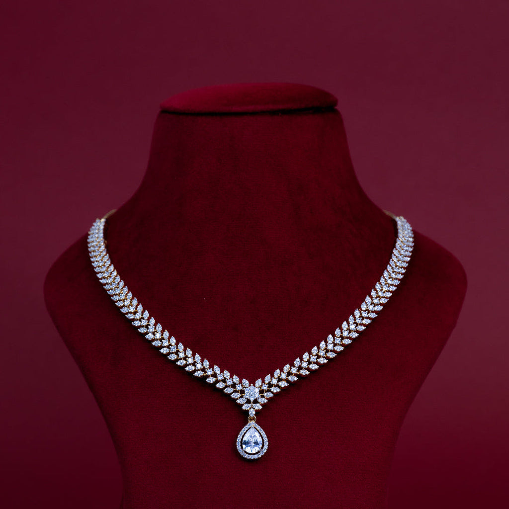 Classic Pear Drop Diamond Necklace Set – ND0019