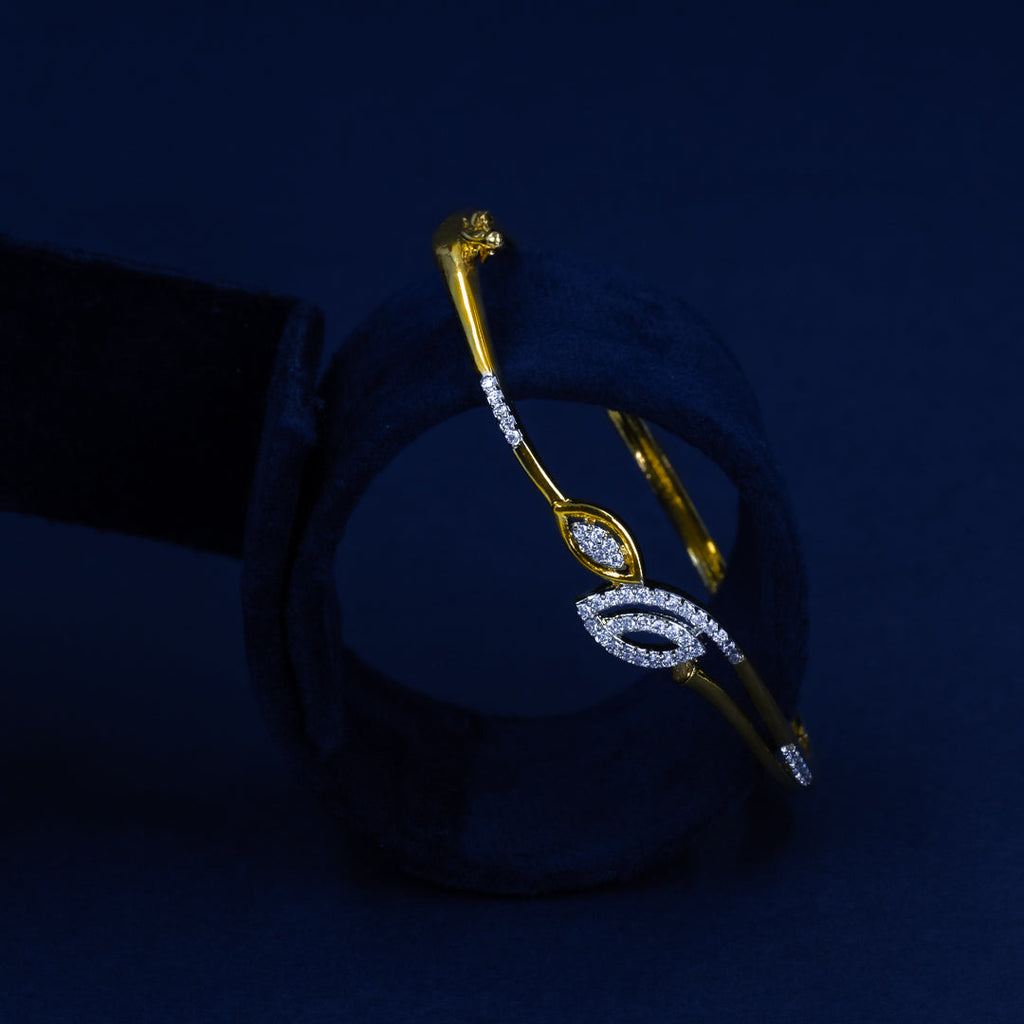 Elegant Leaf Diamond Bracelet – BRD0008
