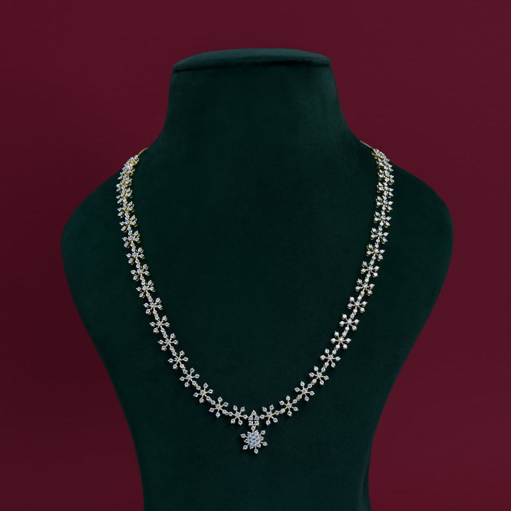 Floral Diamond Cut Necklace &amp; Stud Earrings Set - HD0001